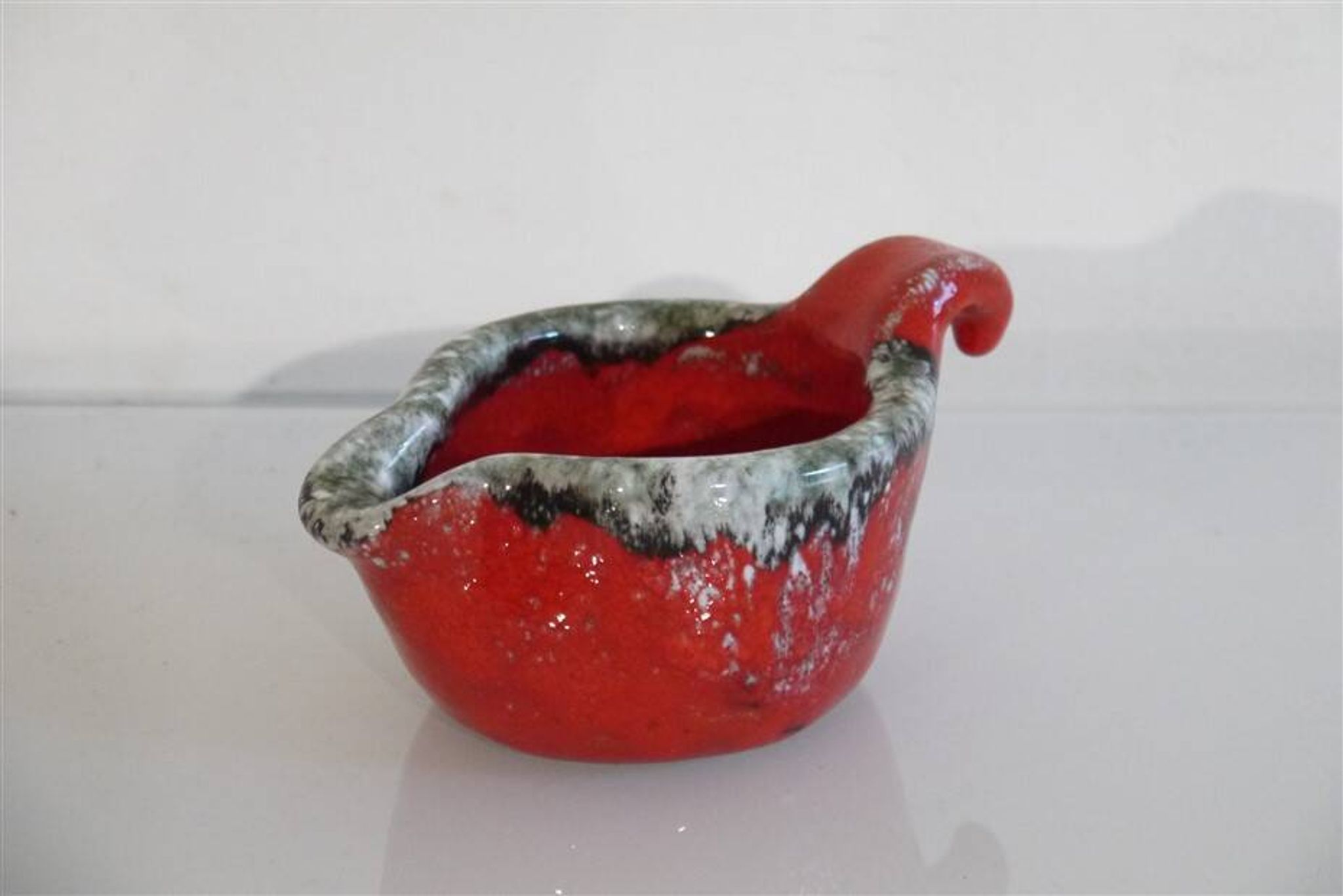 Vide poche en ceramique de Arlette Roux 1960