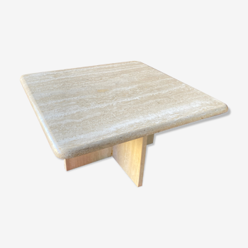 Coffee table in travertine