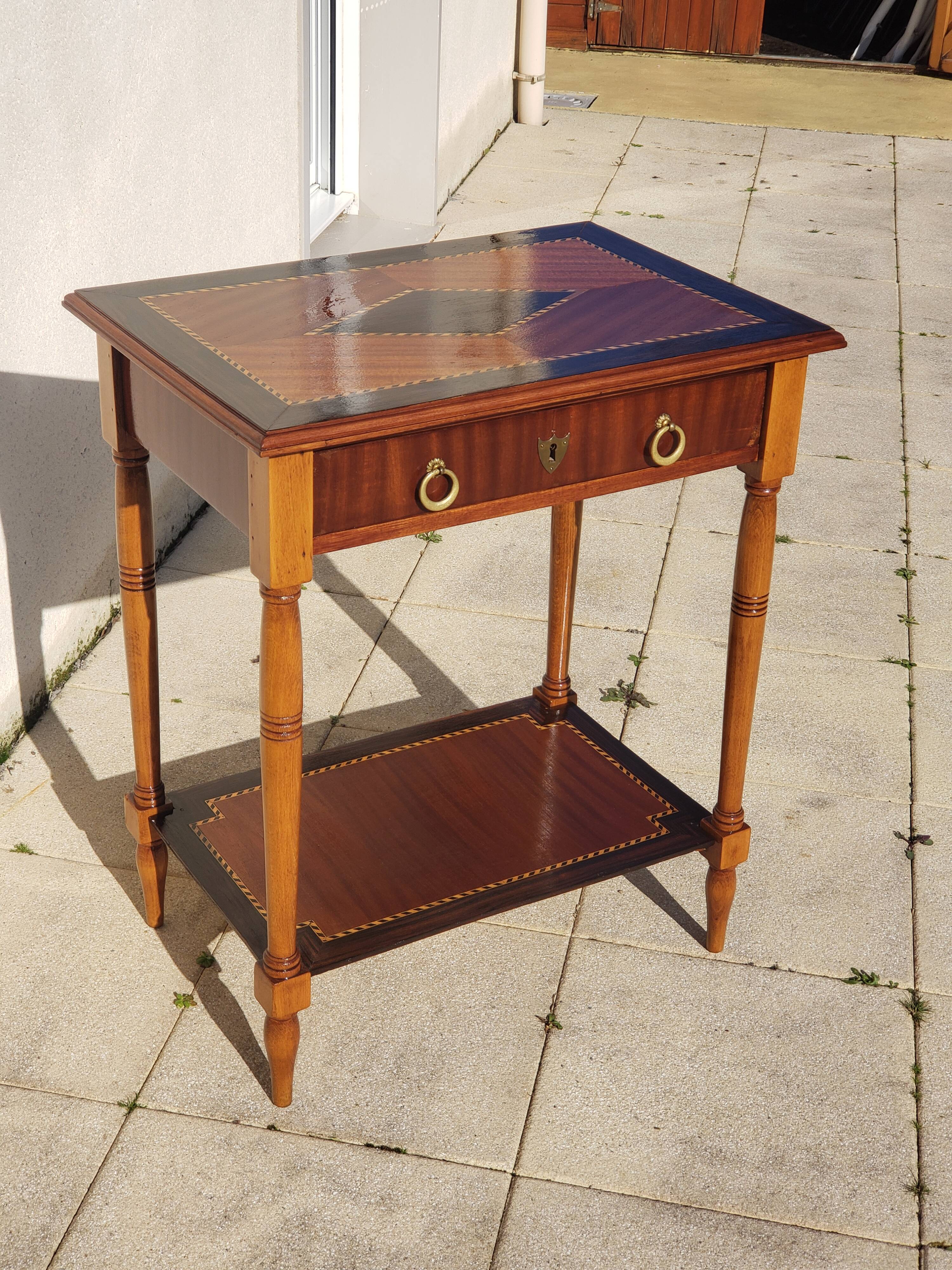Table d'appoint ancienne console vintage antique marquetée