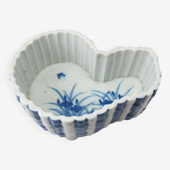 Old Chinese or Japanese blue and white porcelain planter from the late 19th or early 20th century