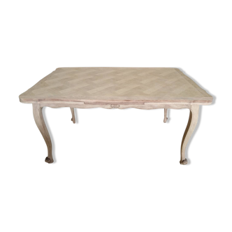 Renovated solid oak extendable table