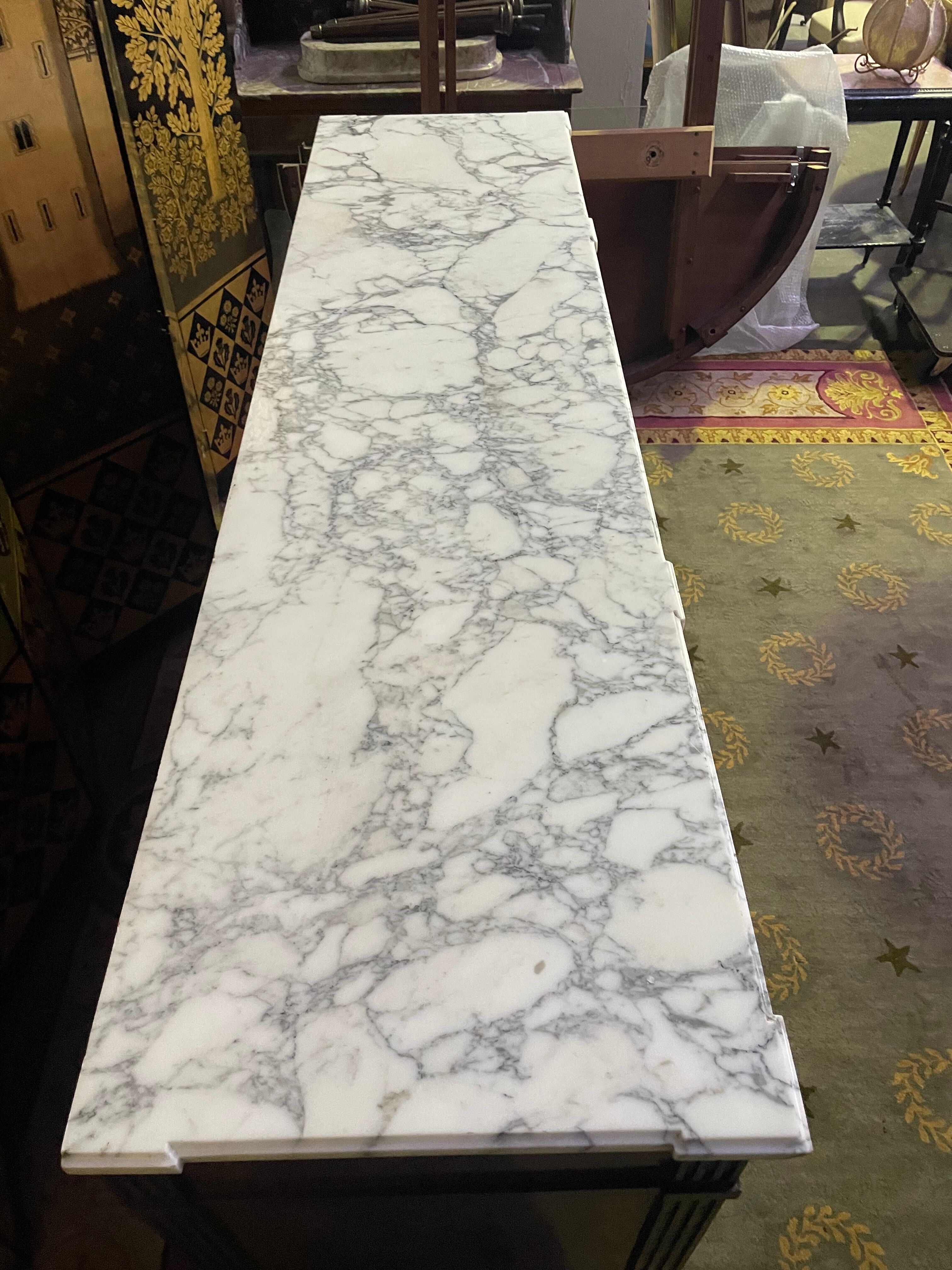 Mahogany enfilade in Louis XVI style