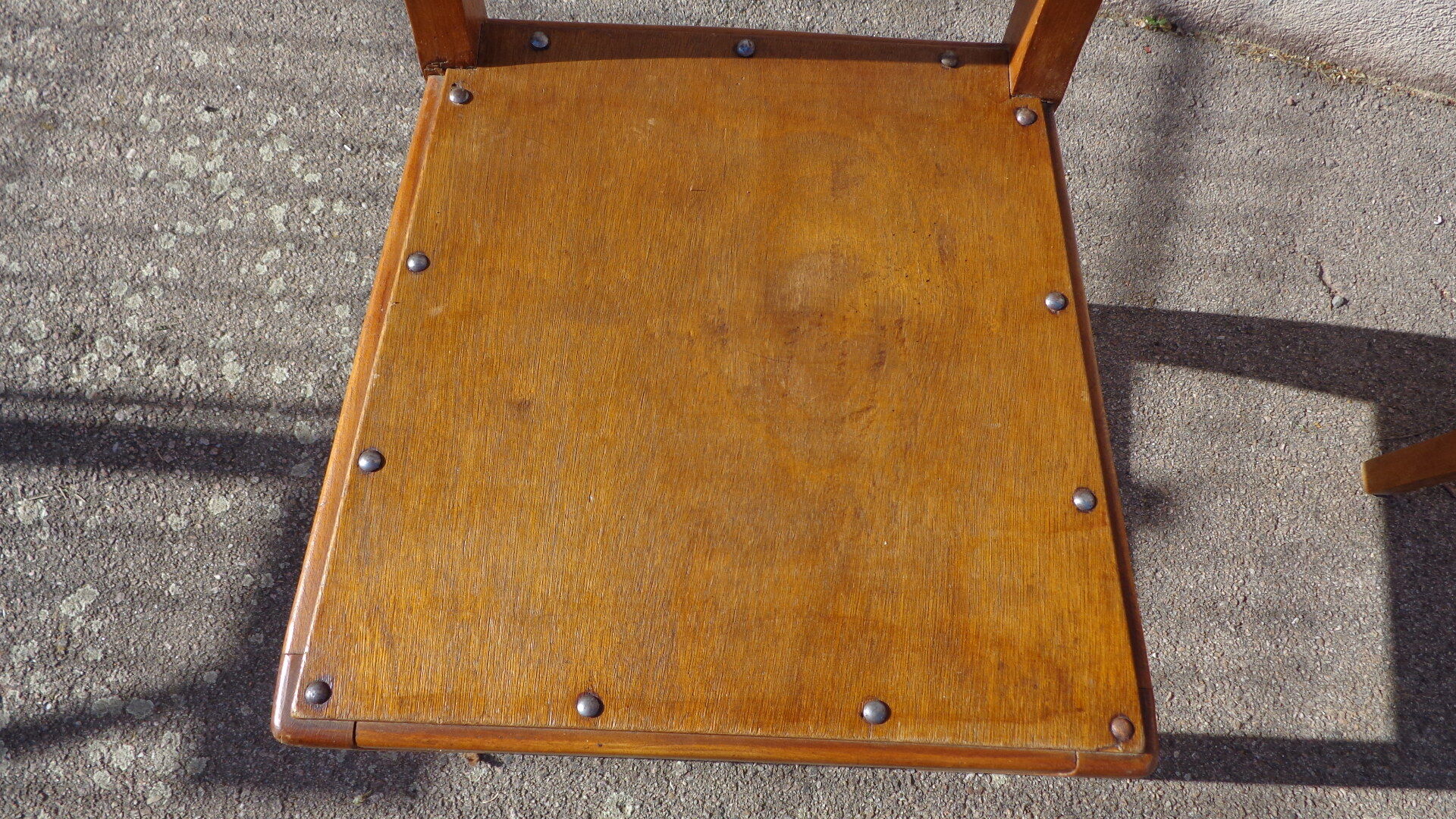 4 vintage bistro chairs