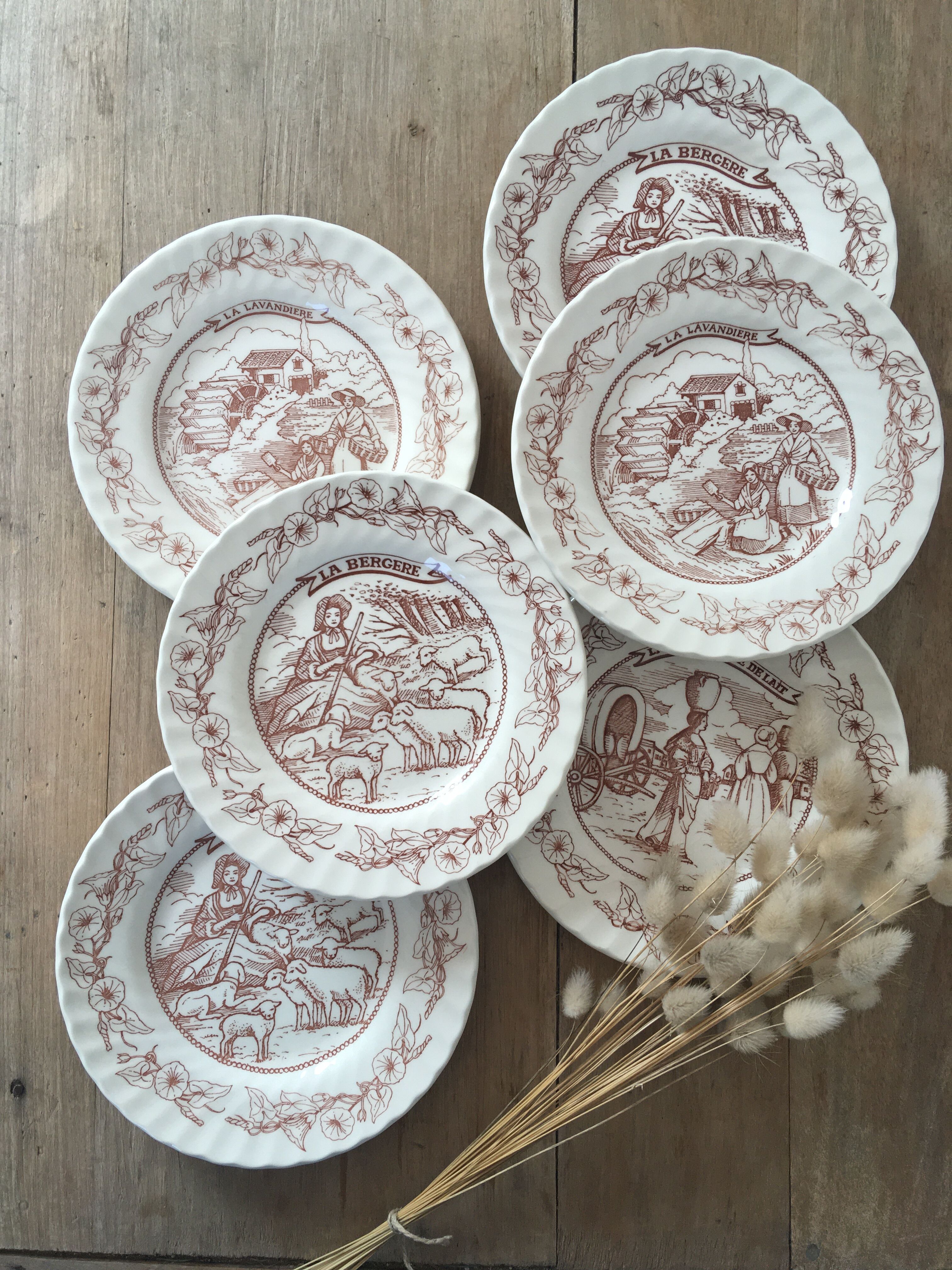 Vintage dessert plates