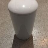 White porcelain pot