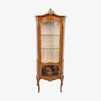 vitrine in the Louis XV style, France, circa 1910. After renovation.