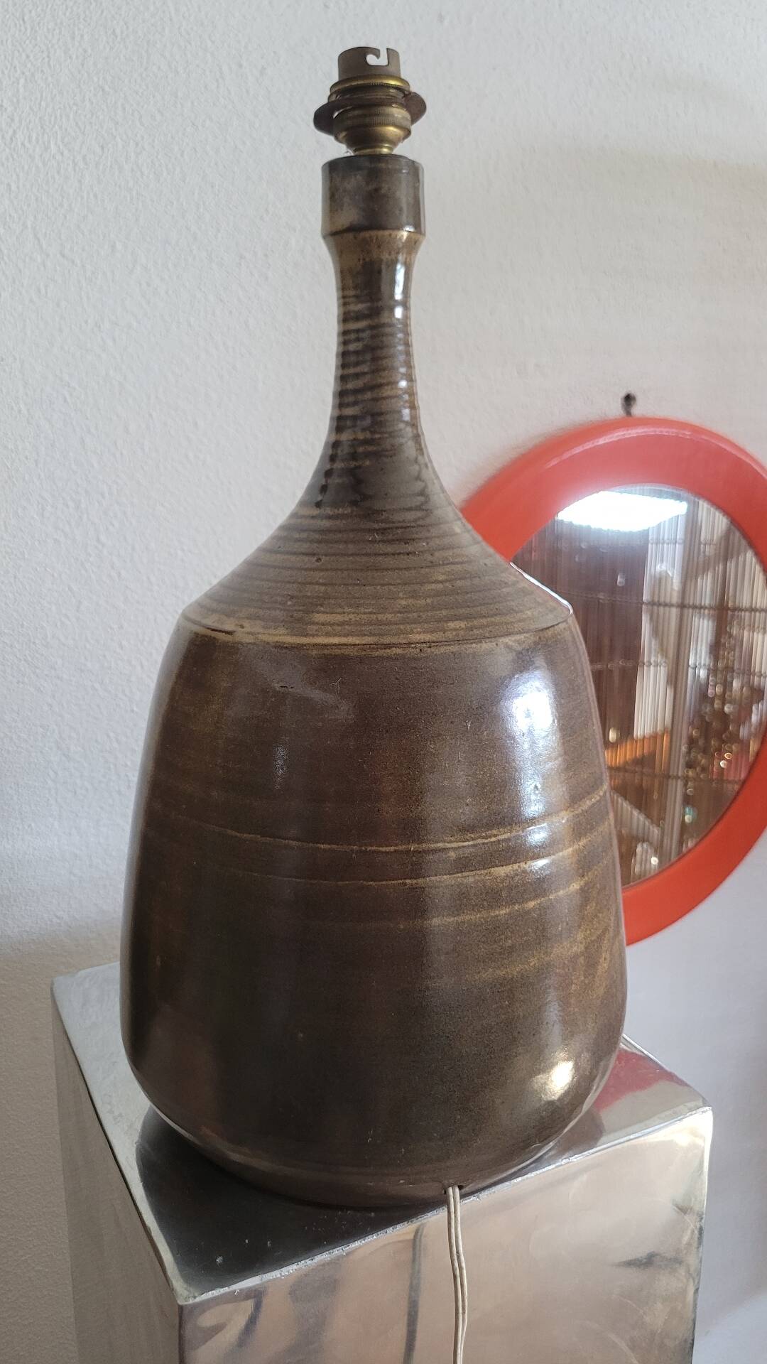 Ceramic lamp base