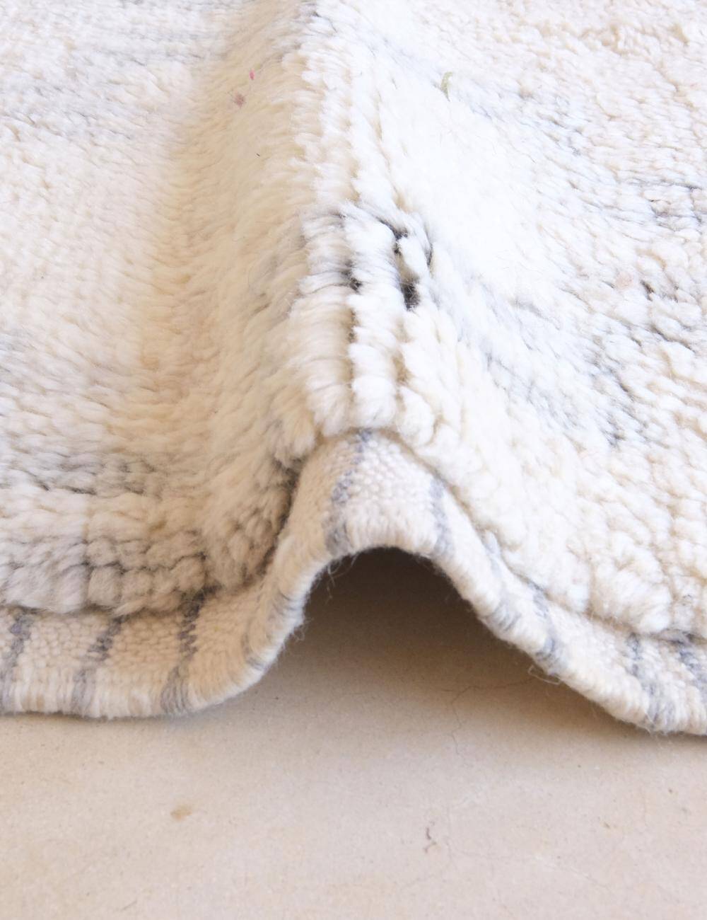 Beni MRirt Contemporary Rug - 304 x 209 cm