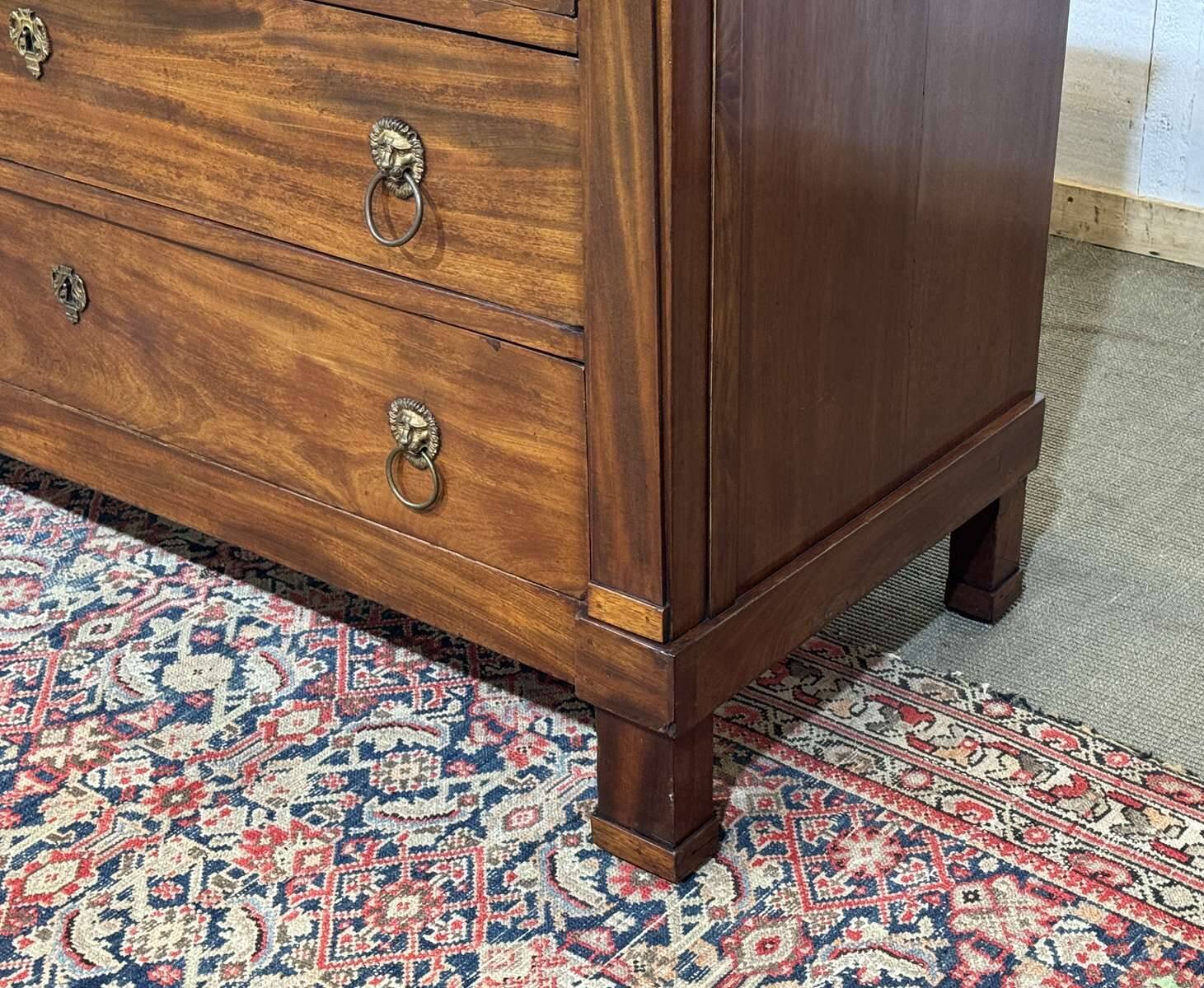 Commode Empire en acajou et dessus marbre XIXème