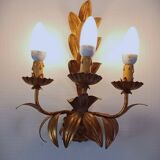 Vintage Italian Florentine wall light in golden bronze metal 1970
