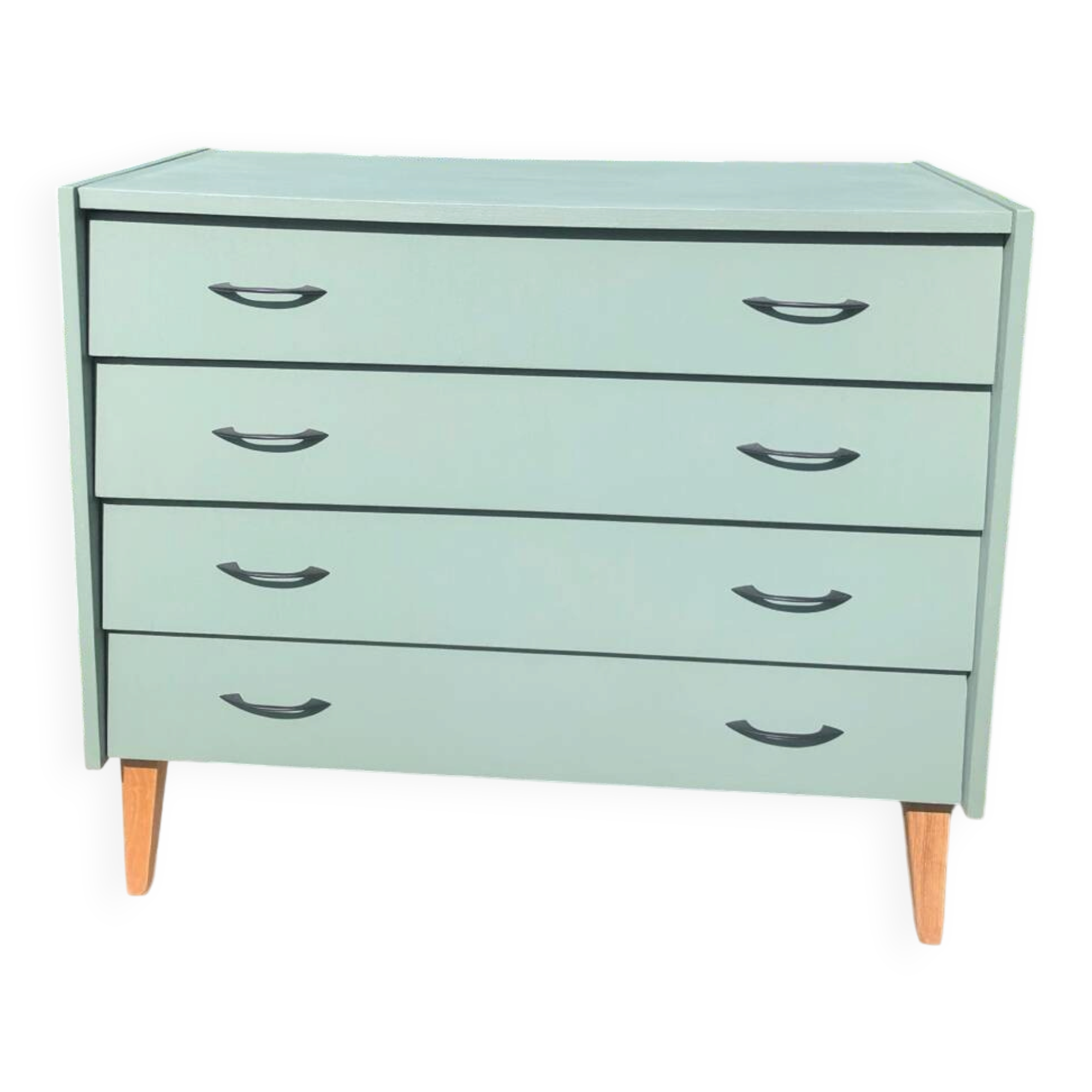 Vintage chest of drawers