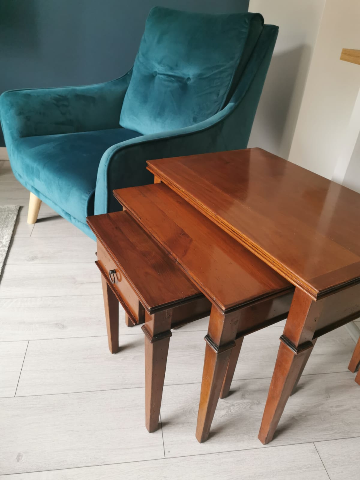 Tables gigognes vintage