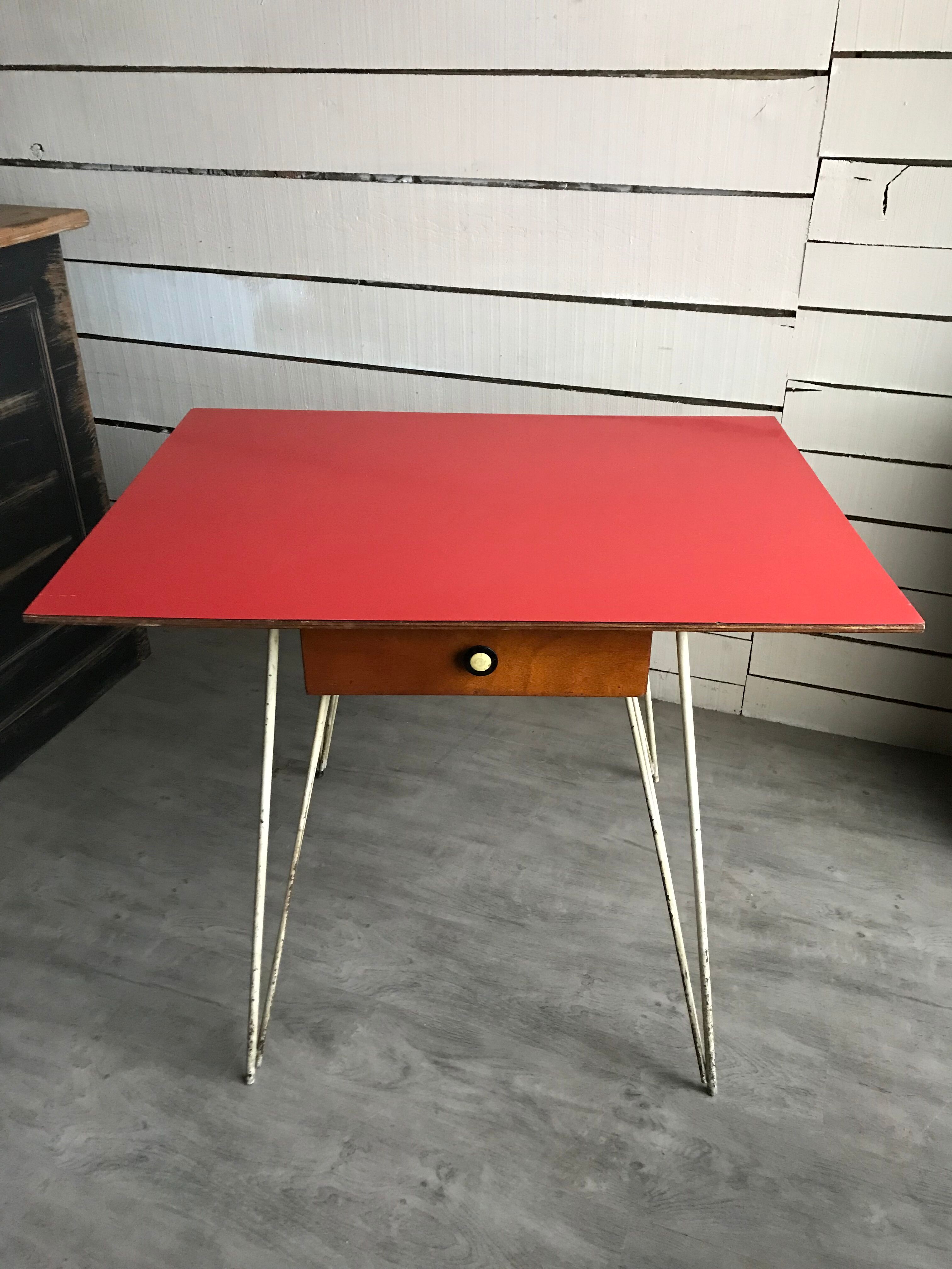Table vintage formica feet Eiffel