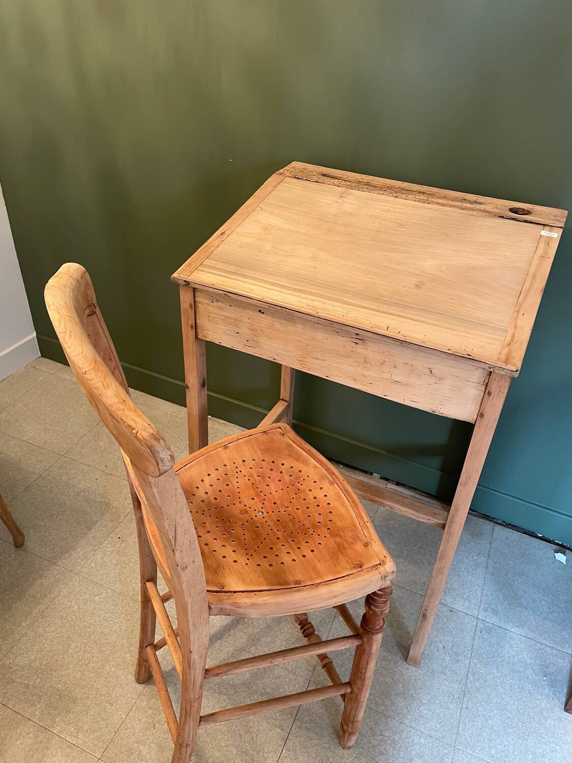 Desk and high chair set