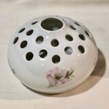 Pique fleurs en porcelaine de Limoges Claude Brachel.