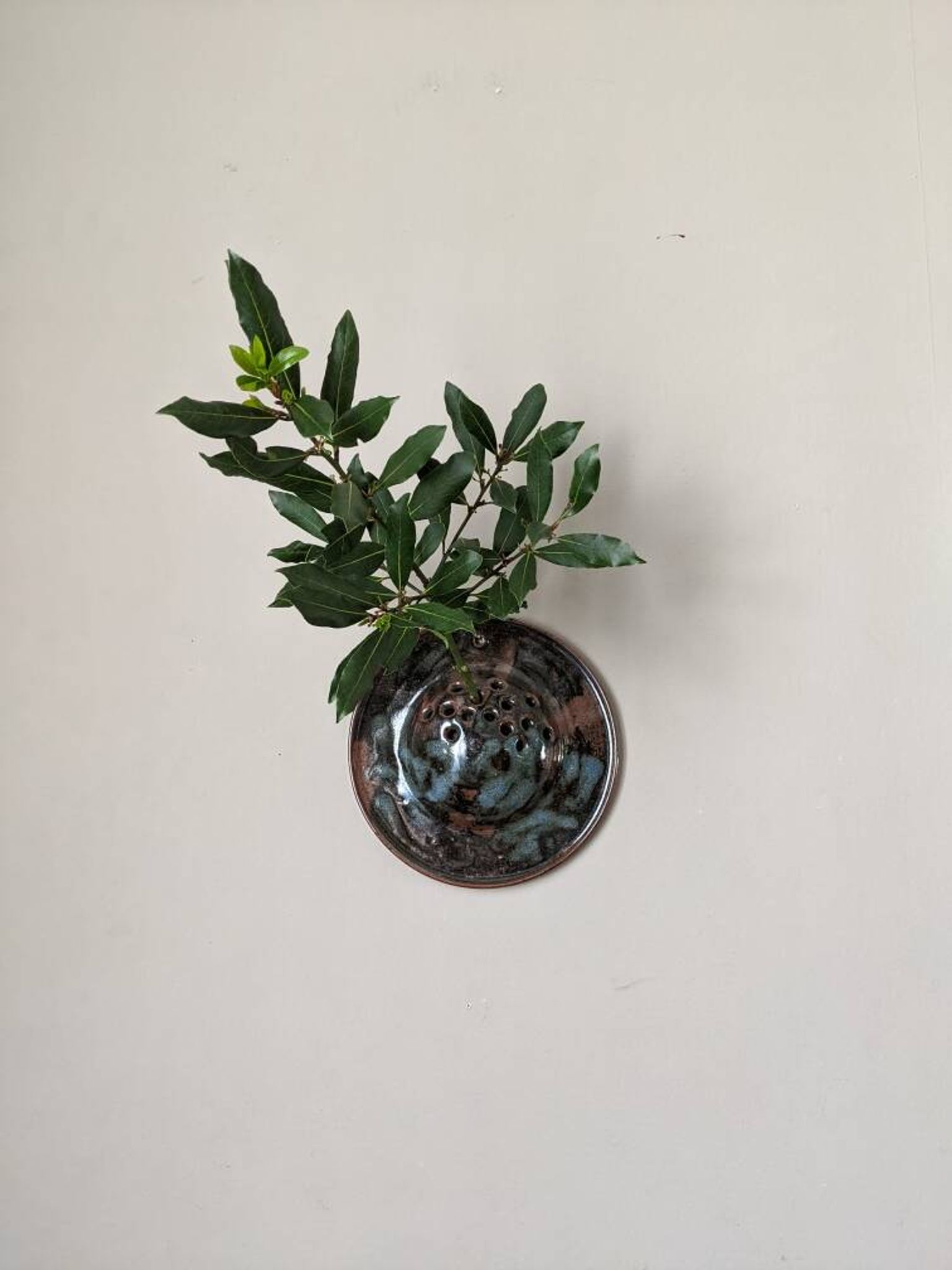 Ceramic flower stand wall decoration slow decoration handmade vase