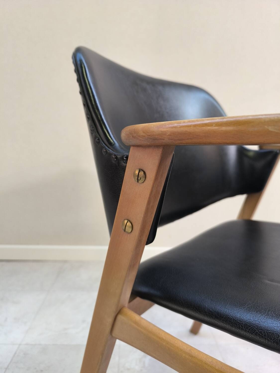 Mid-Century Danish Teak and Leather Armchair by Erik Kirkegaard for Glostrup, 1960s