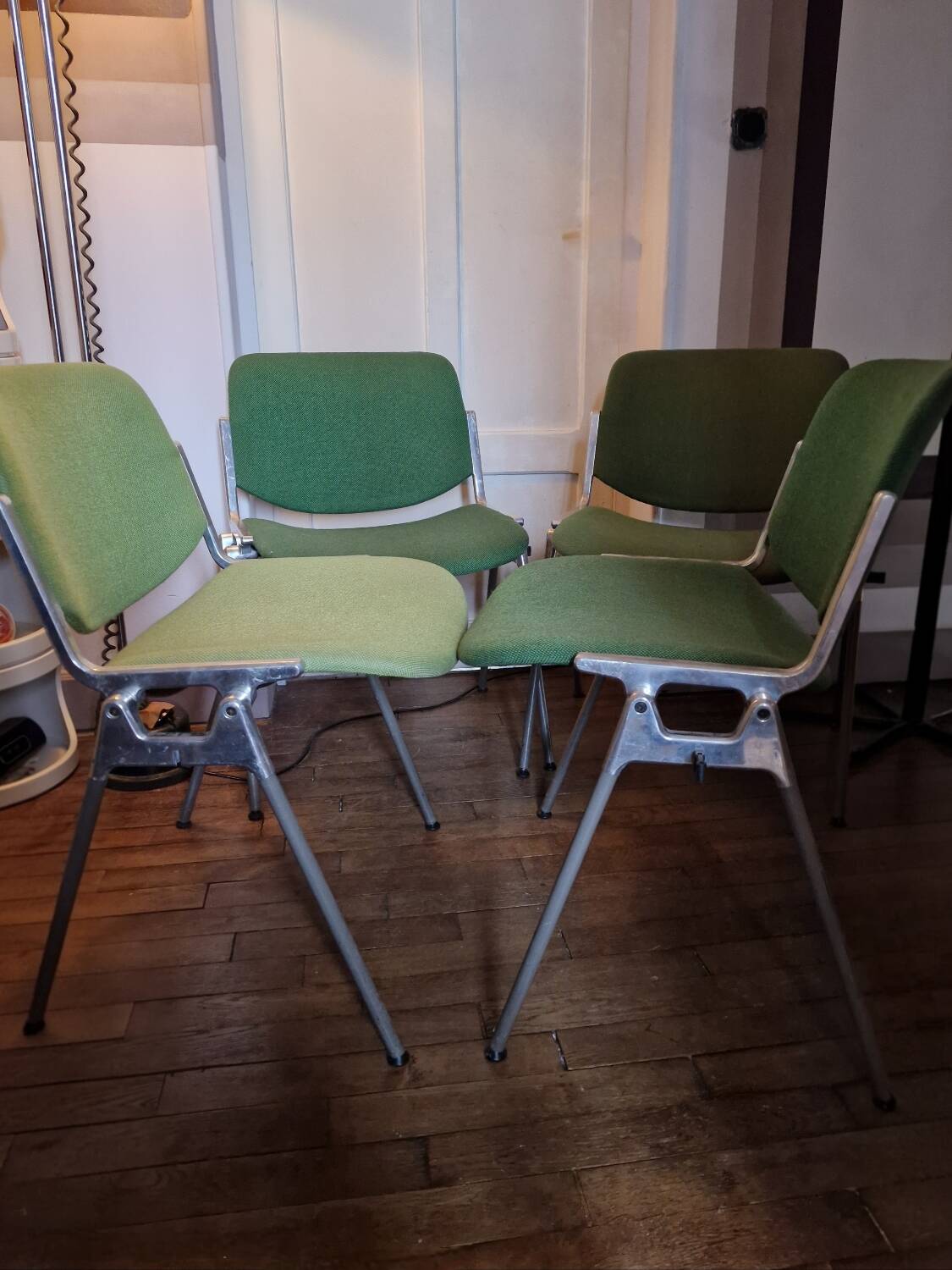 Set of 4 DSC 106 Chairs by Giancarlo Piretti Anonima Castelli, 1965.