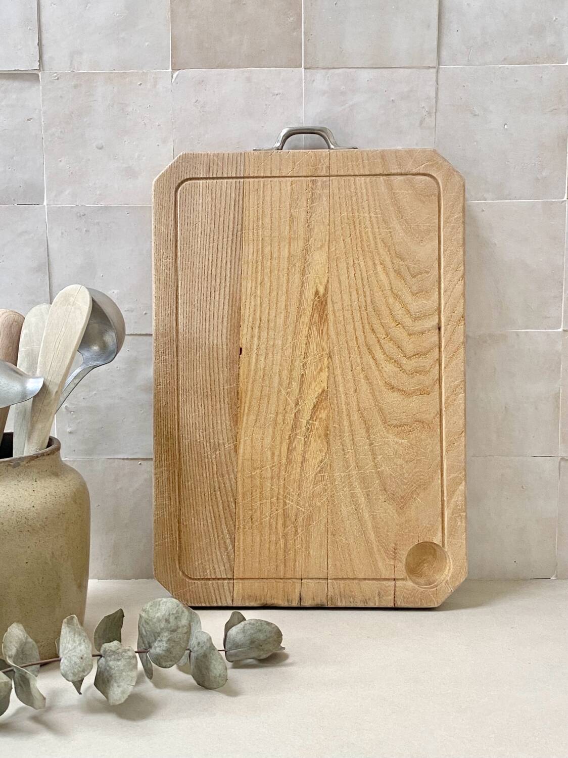 Cutting board