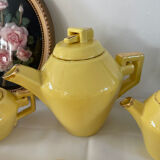 Service à café vintage. Tasses à café en faïence jaune vintage - Service à thé jaun