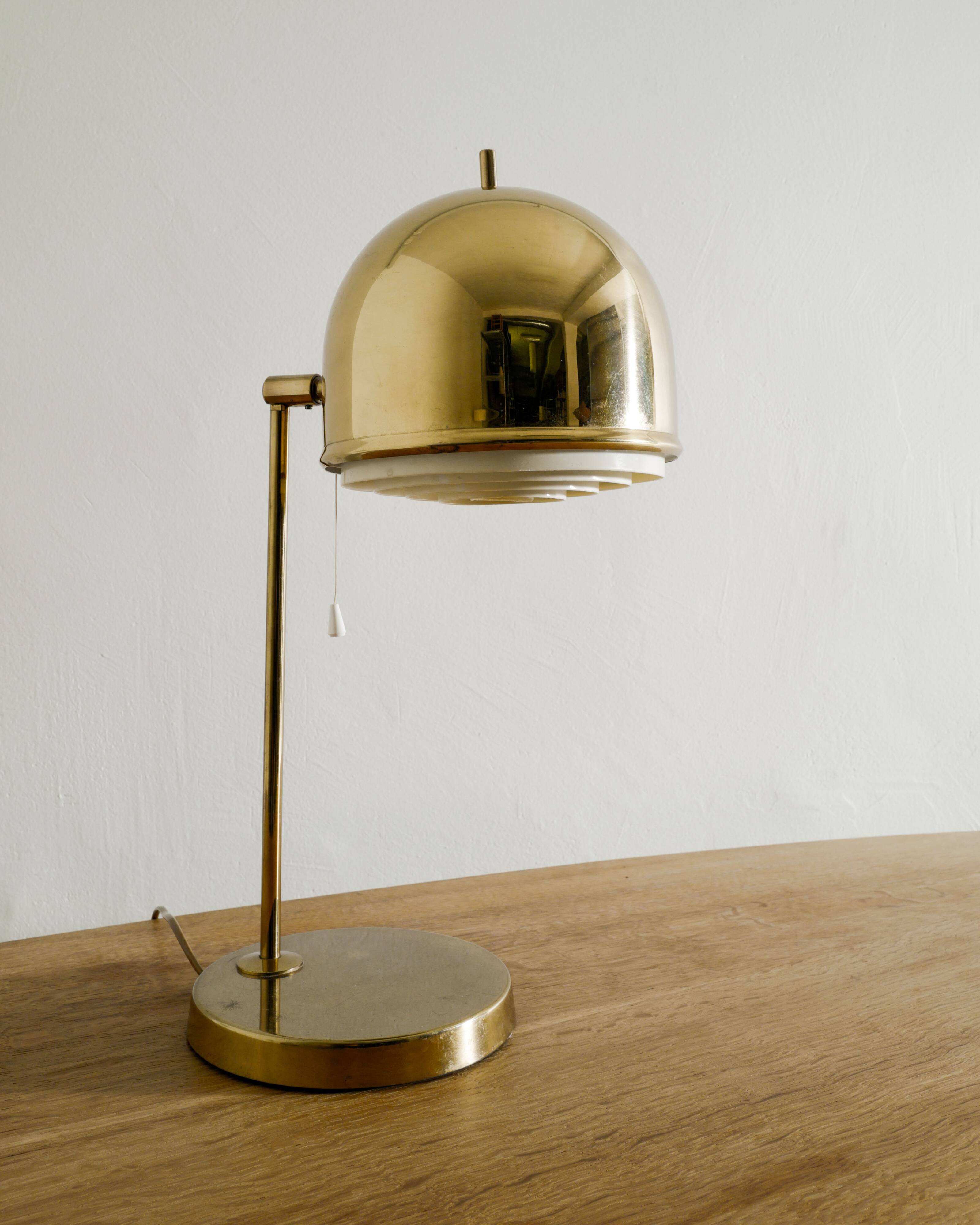 Swedish Mid Century B-075 Brass Table Lamp by Eje Ahlgren Bergboms, 1960s