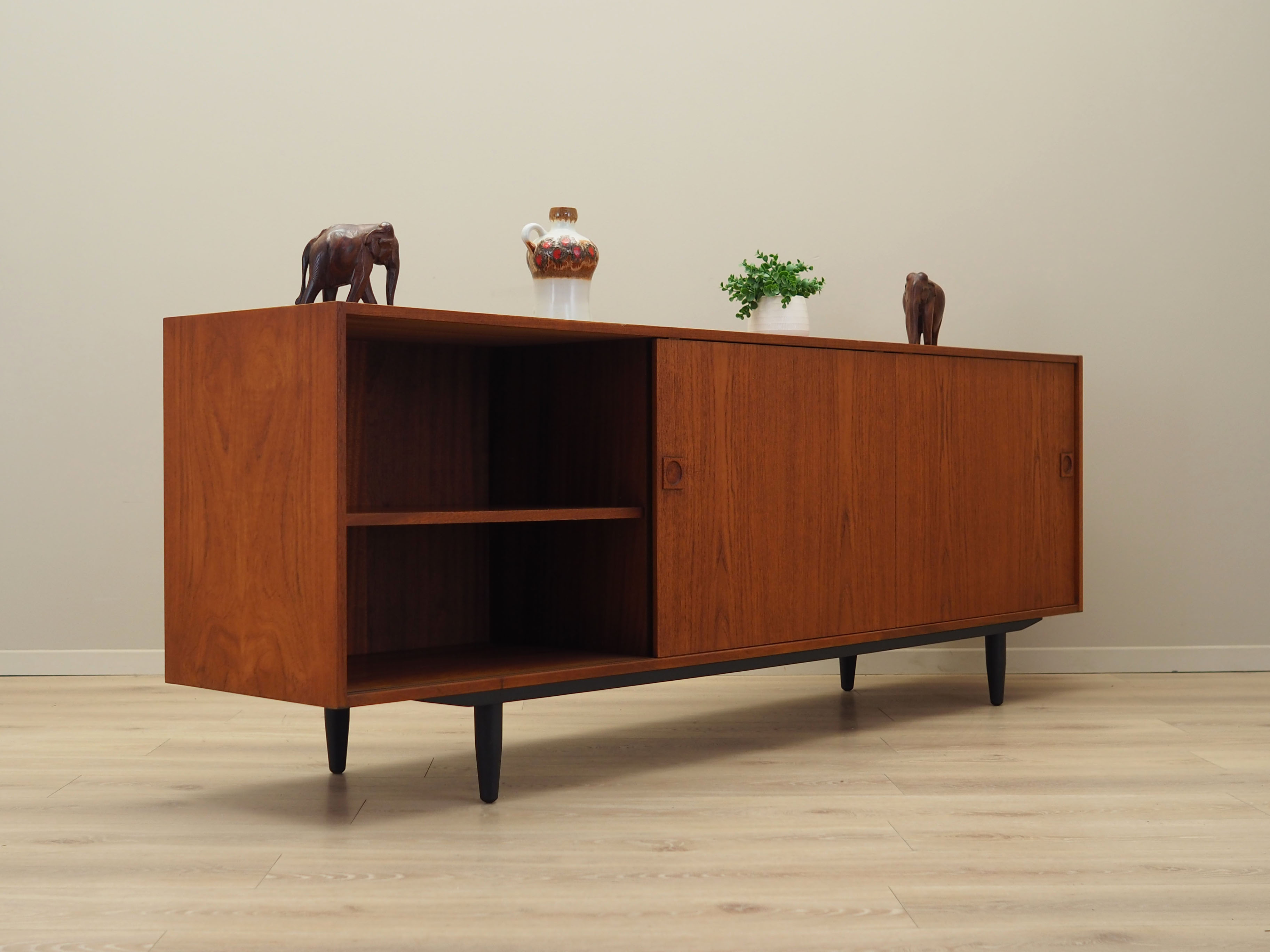 Teak sideboard, Danish design, 1970s, production: Denmark