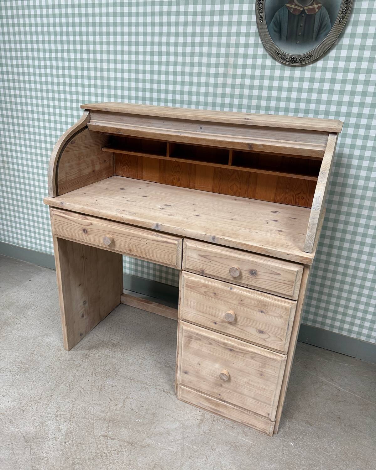 Bureau à rideau vintage, rénové