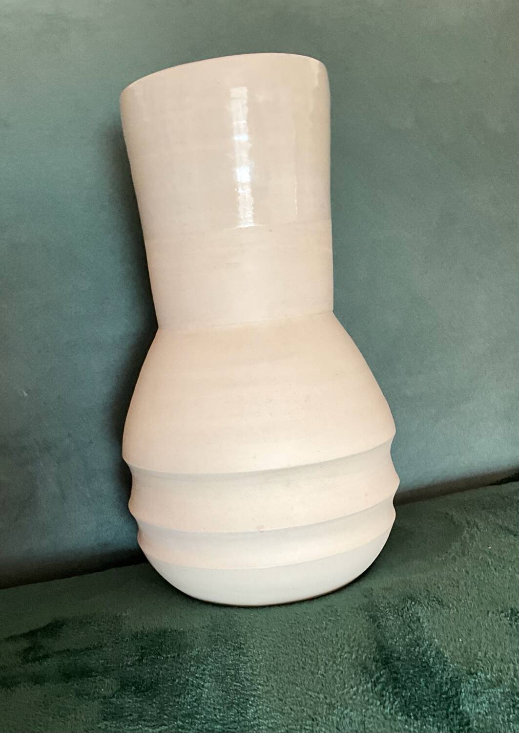 Vase céramique en grès beige