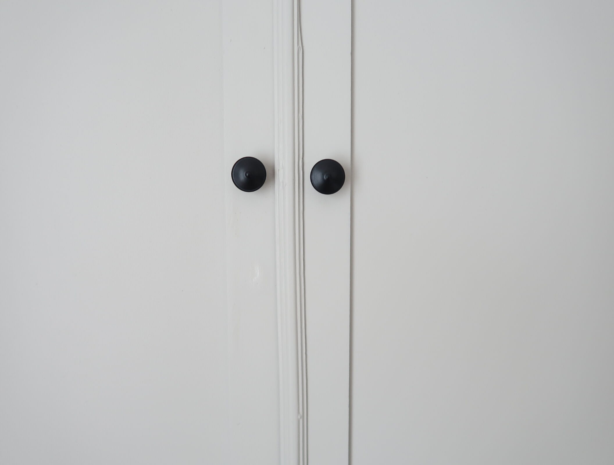 Armoire parisienne