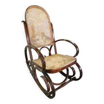 Rocking-chair vintage en bois courbé – Style Thonet