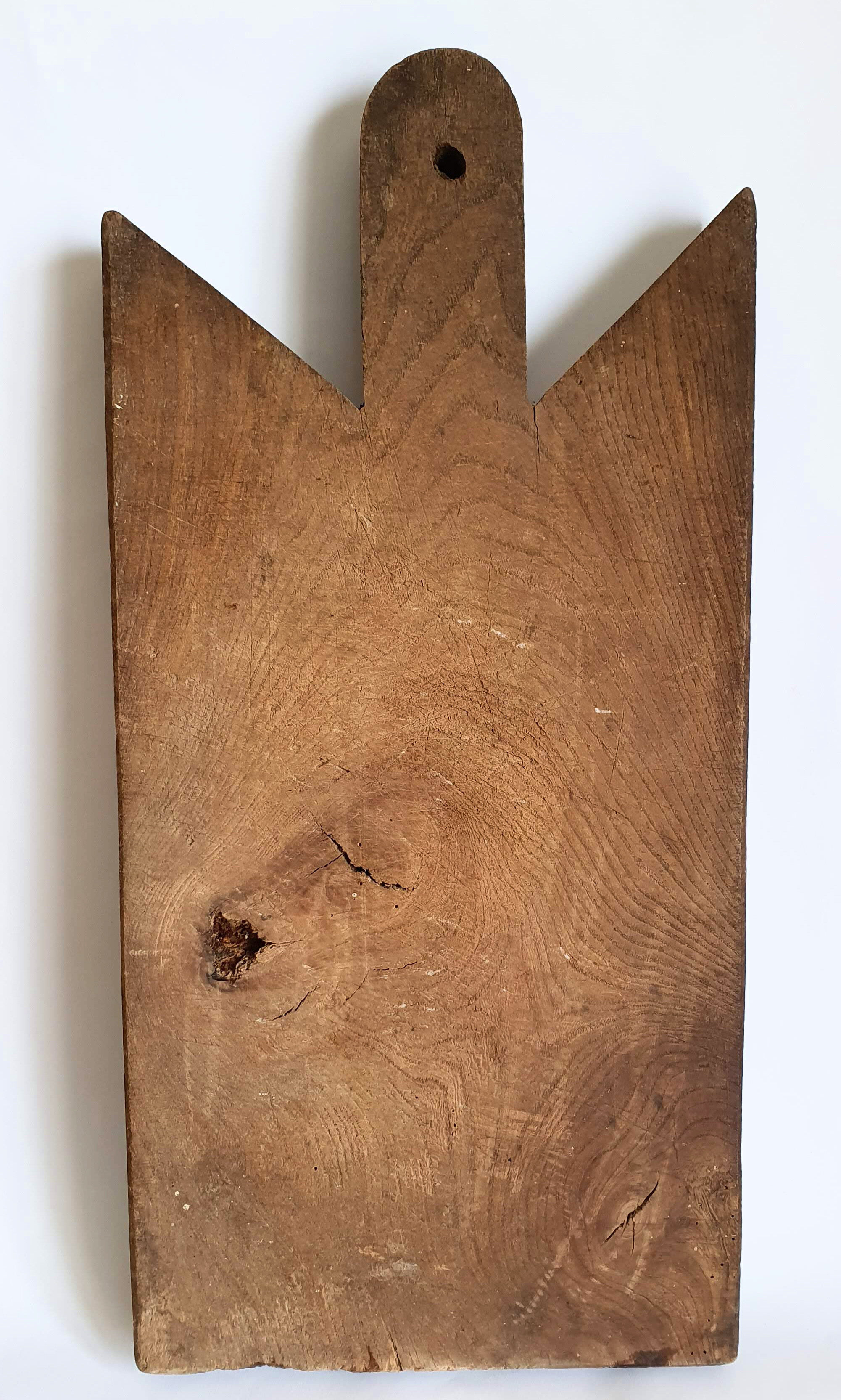 Wooden cutting board