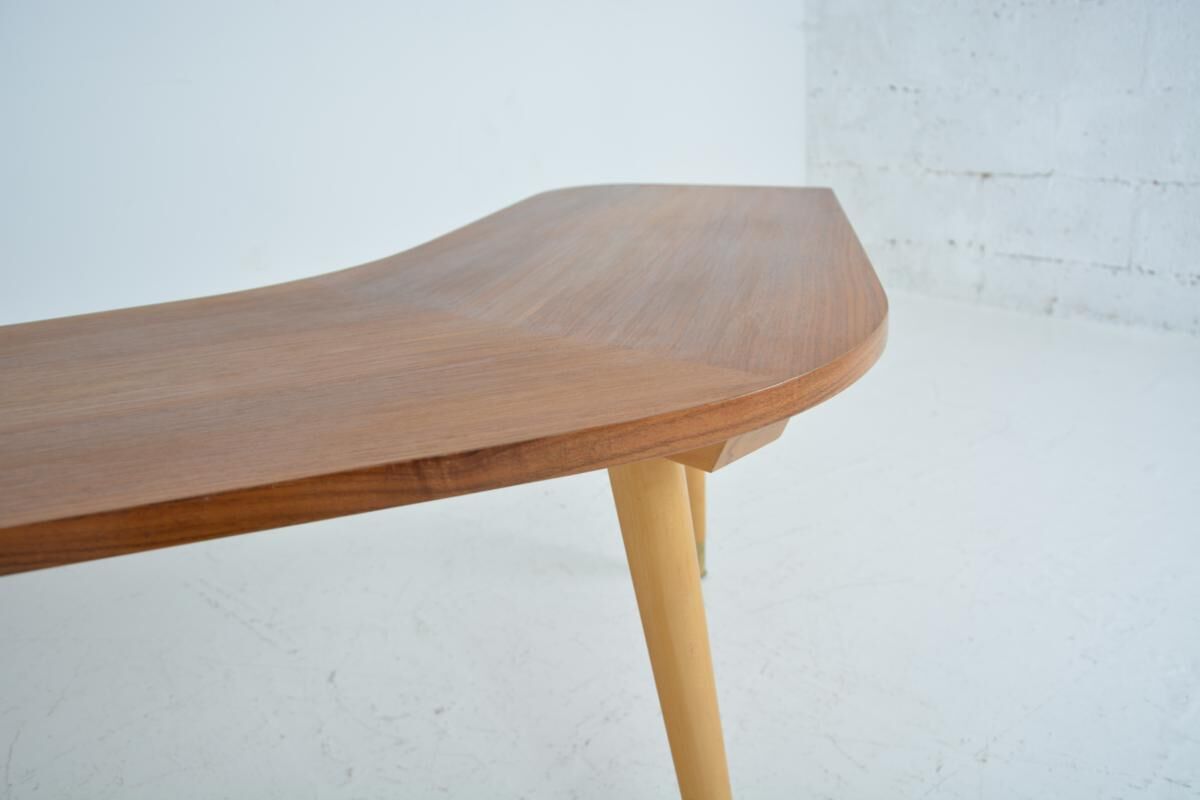 Coffee table 'boomerang' free-form dating back to the 1960s
