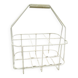 Metal caddy bottle holder basket