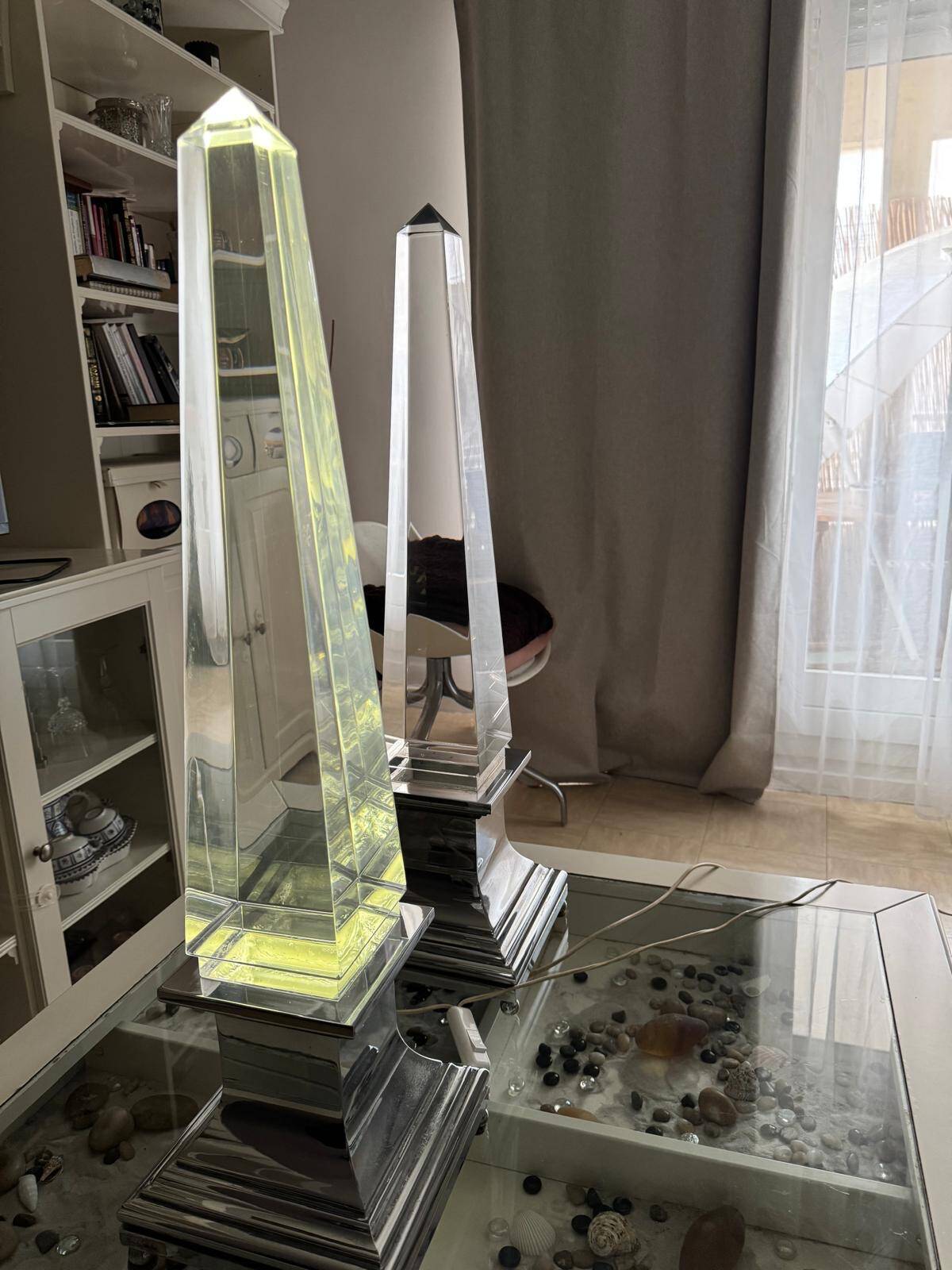 Pair of obelisk lamps by Sandro Petti for Maison Jansen — Circa 1970