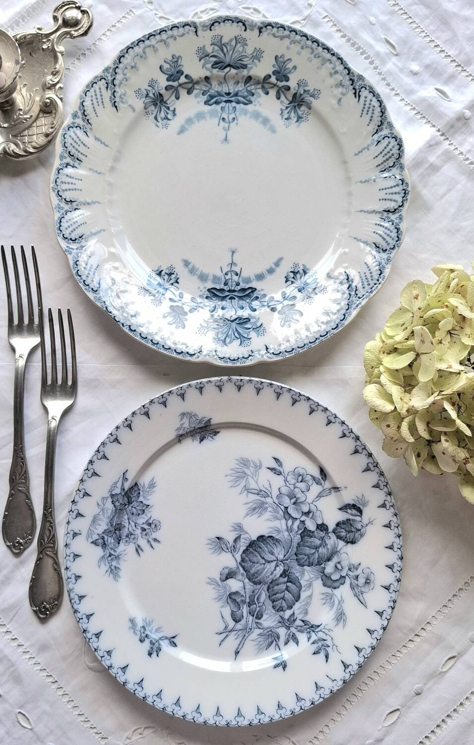 Mismatched old flat plates in iron earthenware