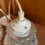 2 baladeuses suspensions en verre moulé vintage