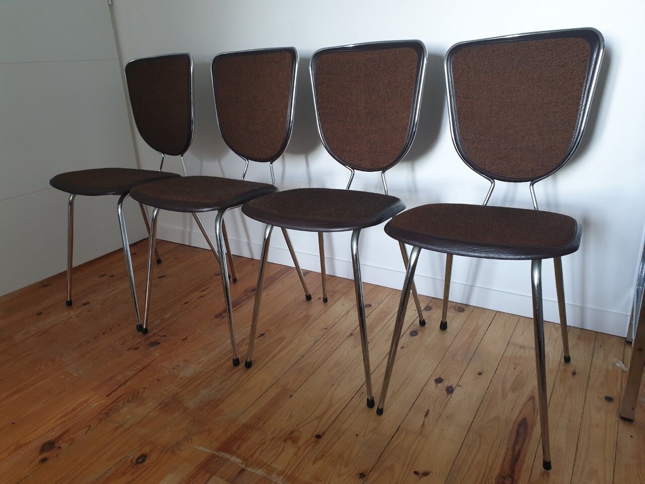 Set of 4 chairs 60/70