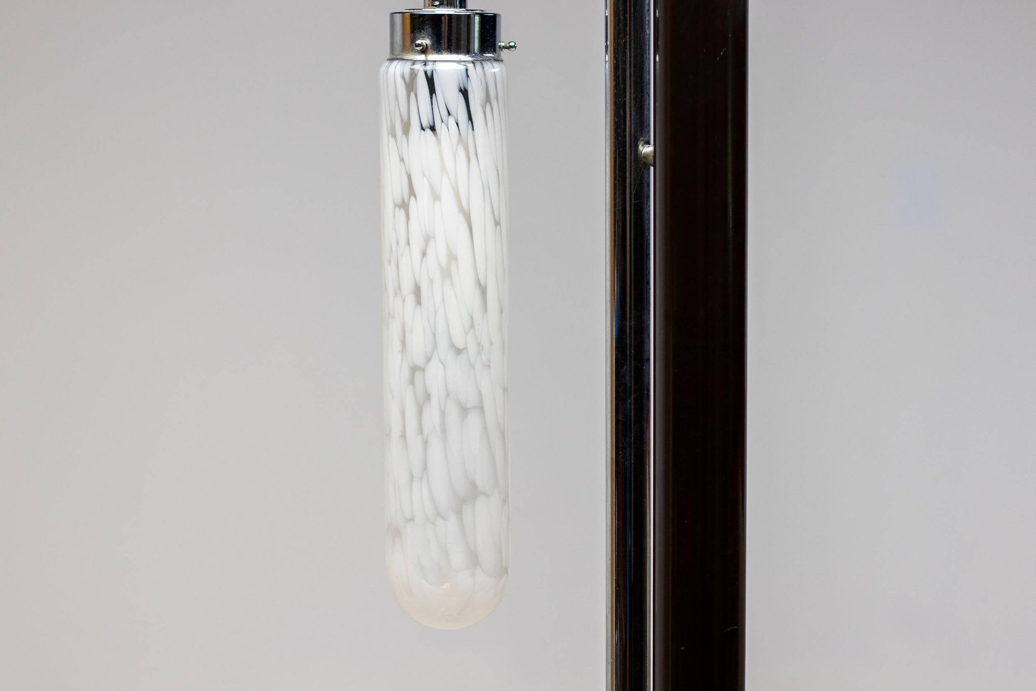 Modern Murano glass floor lamp from the mid-20th century by Carlo Nason for Mazzega.