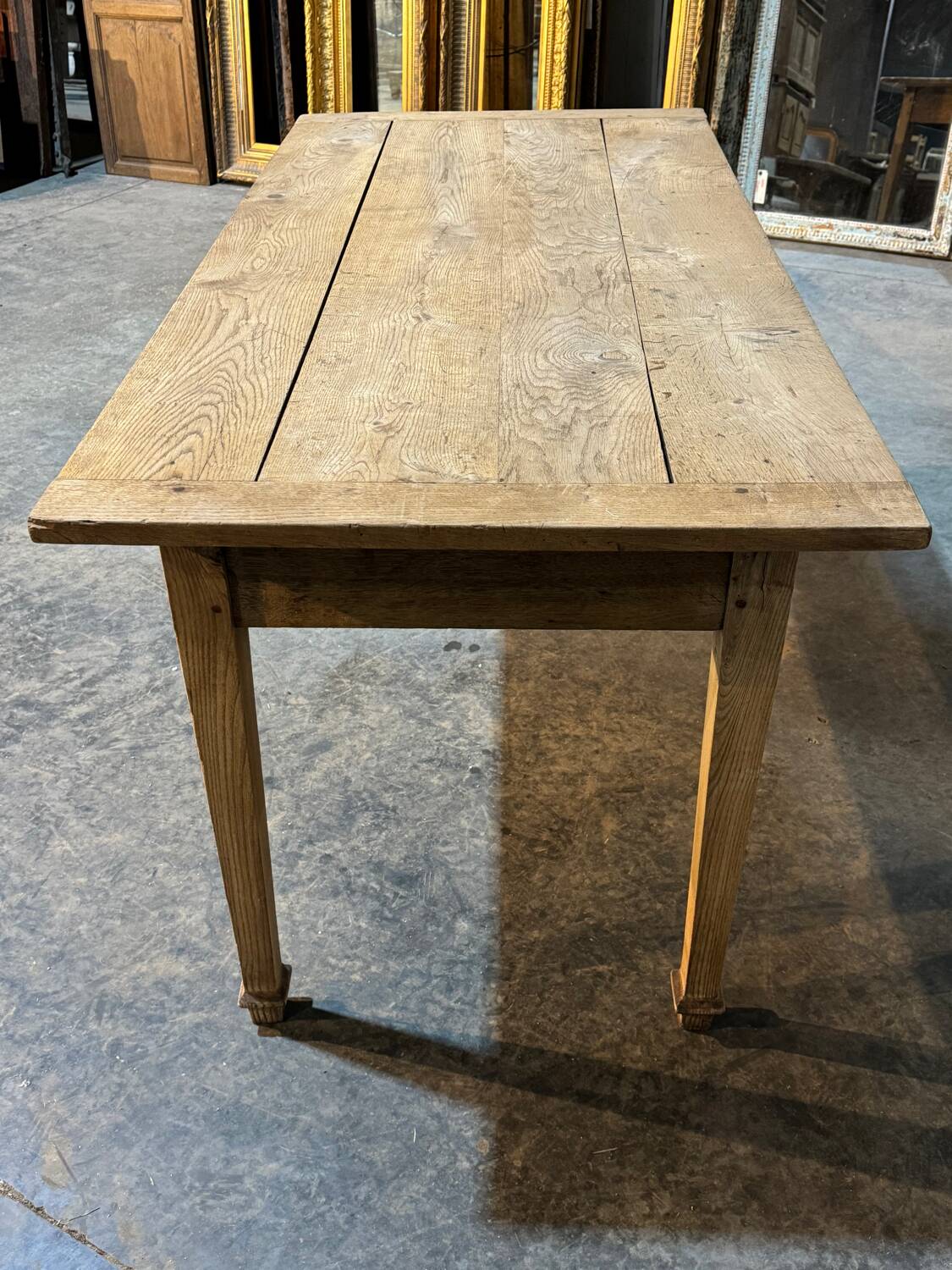 Kitchen table