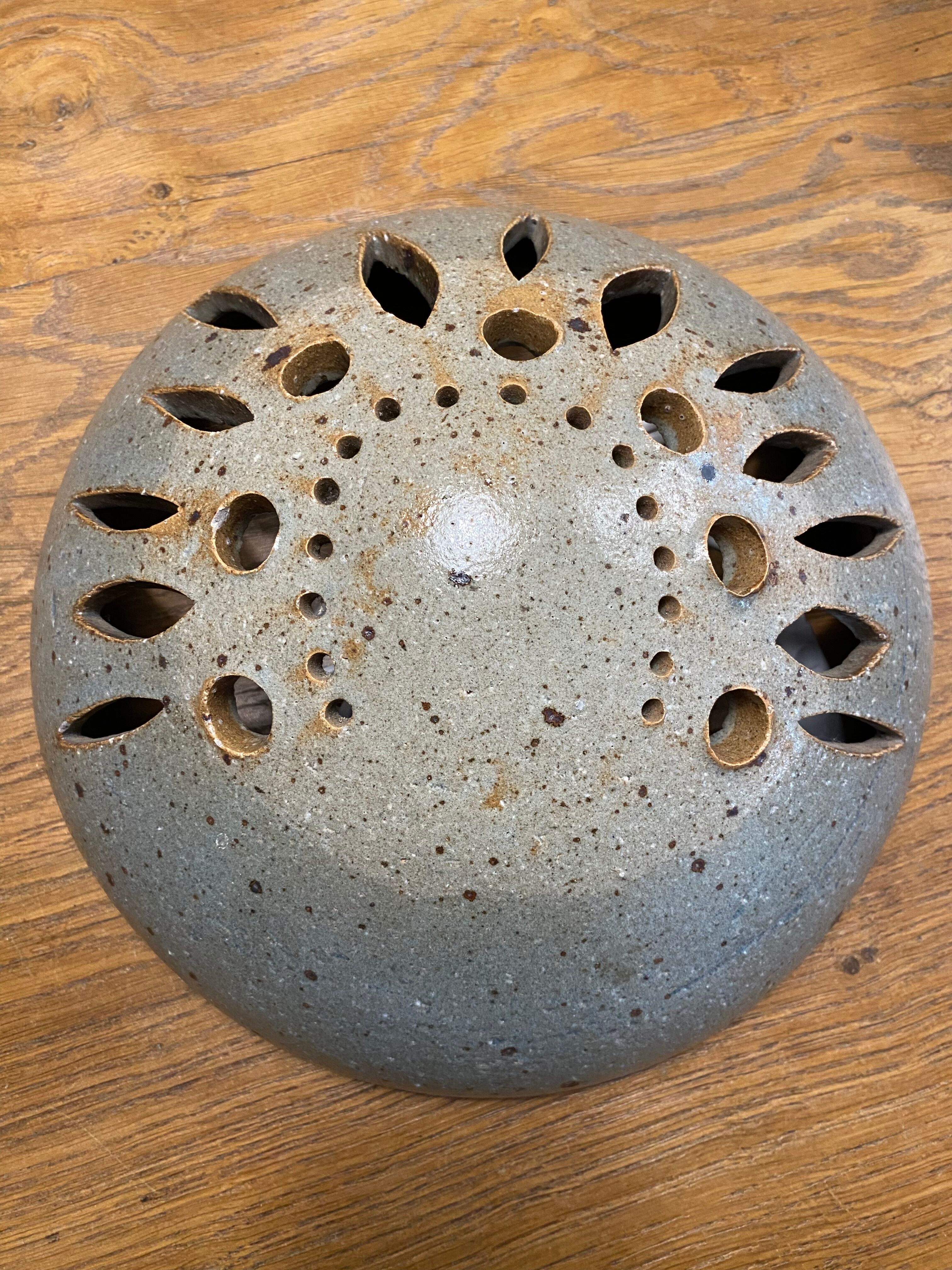 Sandstone wall lamp