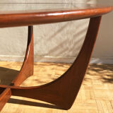 Round teak coffee table Astro - designer Victor Wilkins - Edition G Plan - 1960s