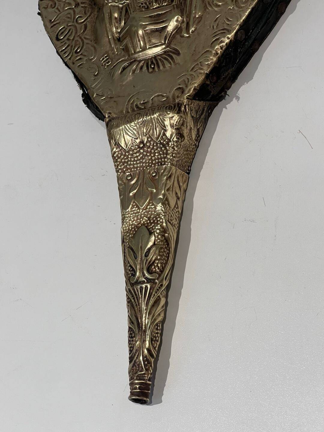 Louis XVI Style Chimney Bellows in Repoussé Brass with Female Effigy