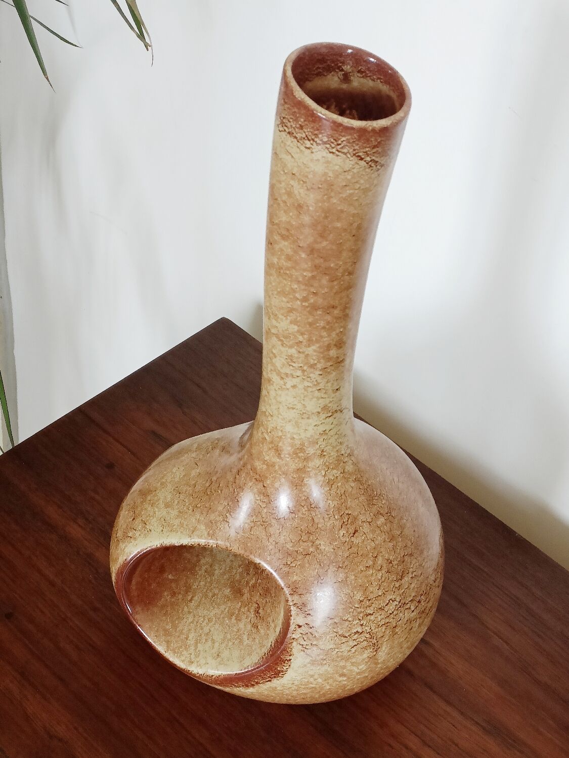 Modernist ceramic vase, Italian design 60s
