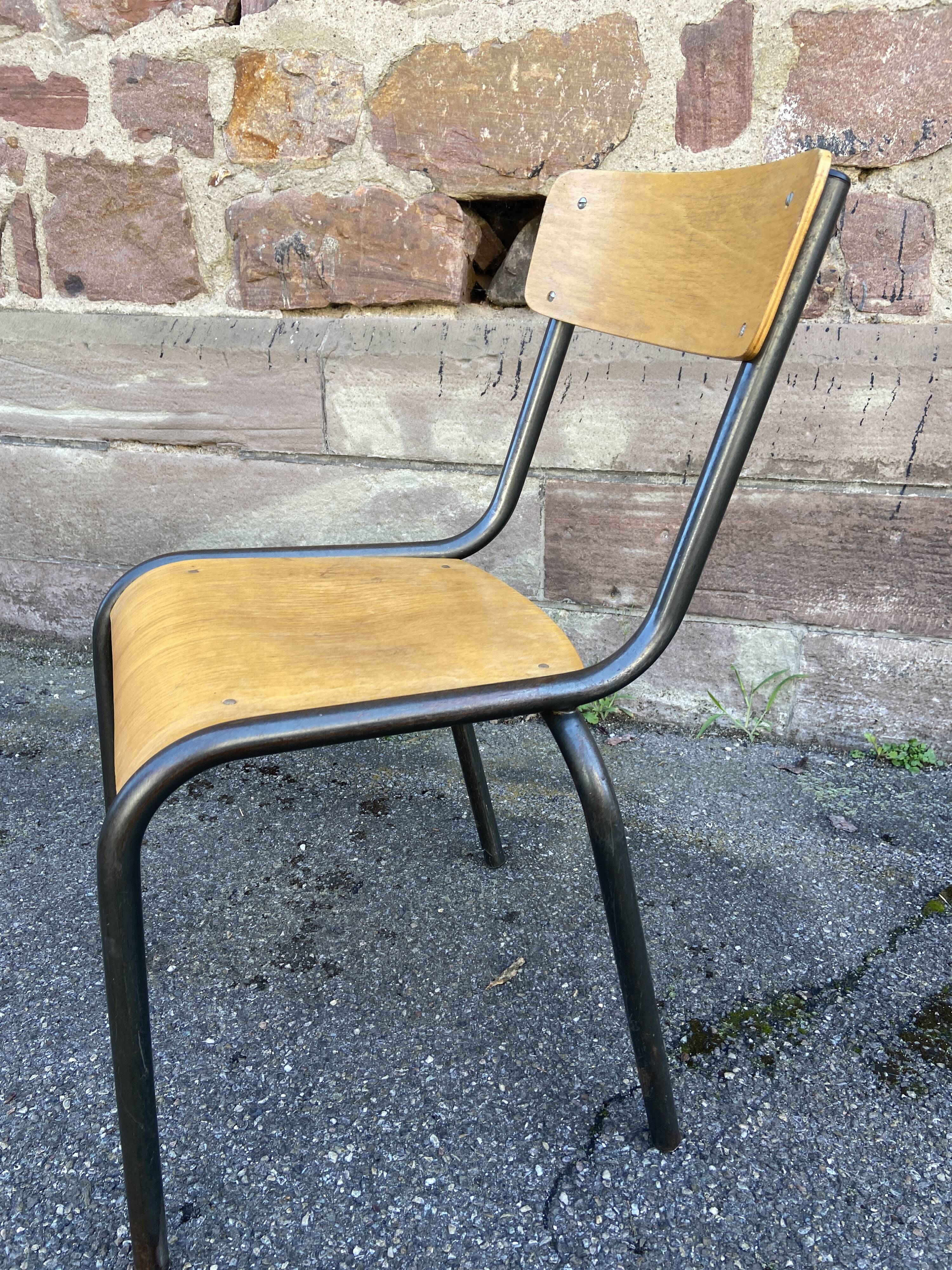 Lot de 6 chaises industrielles école vintage collectivités mullca delagrave tube & bois