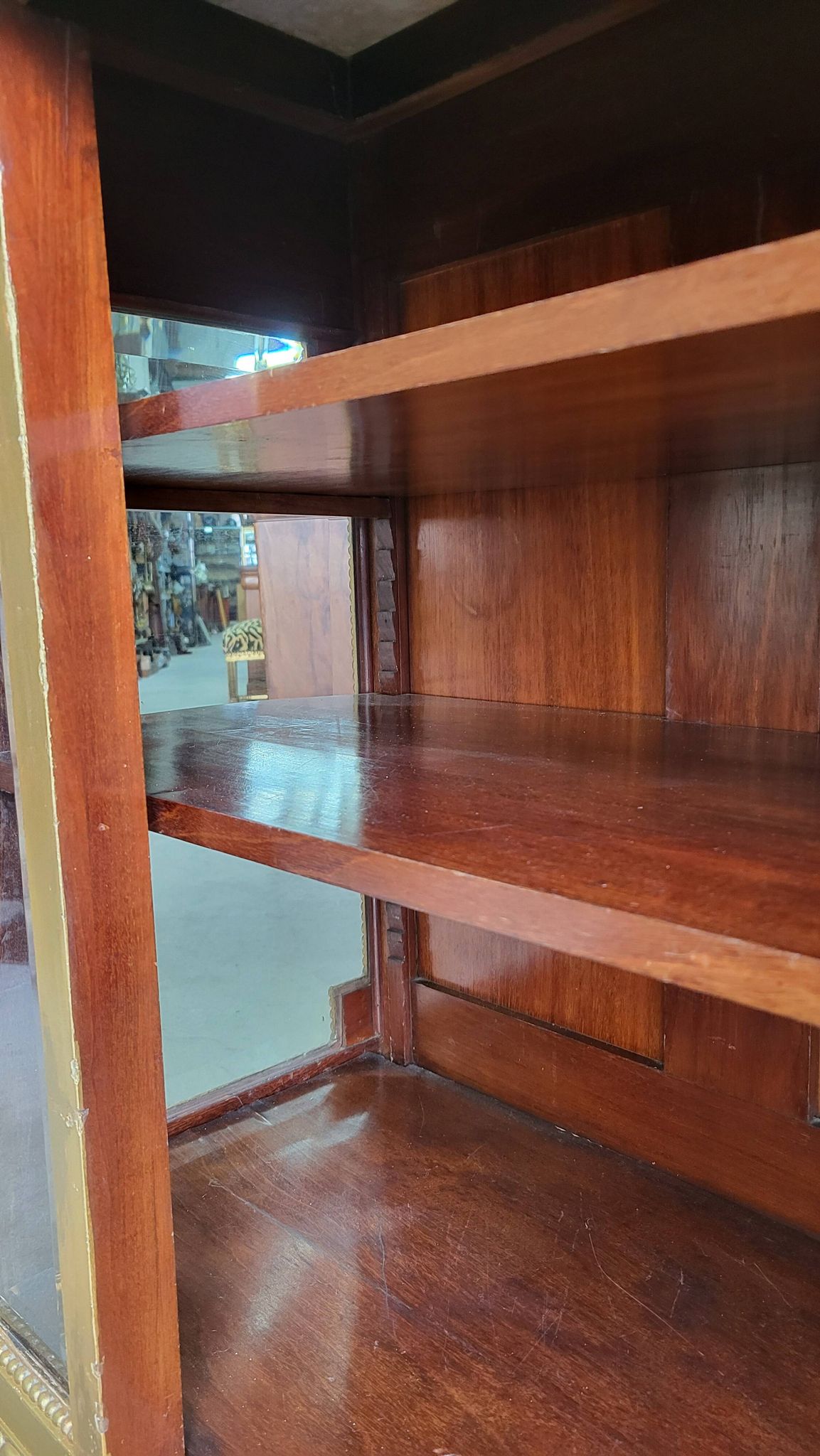 Louis xvi display cabinet in gilded wood