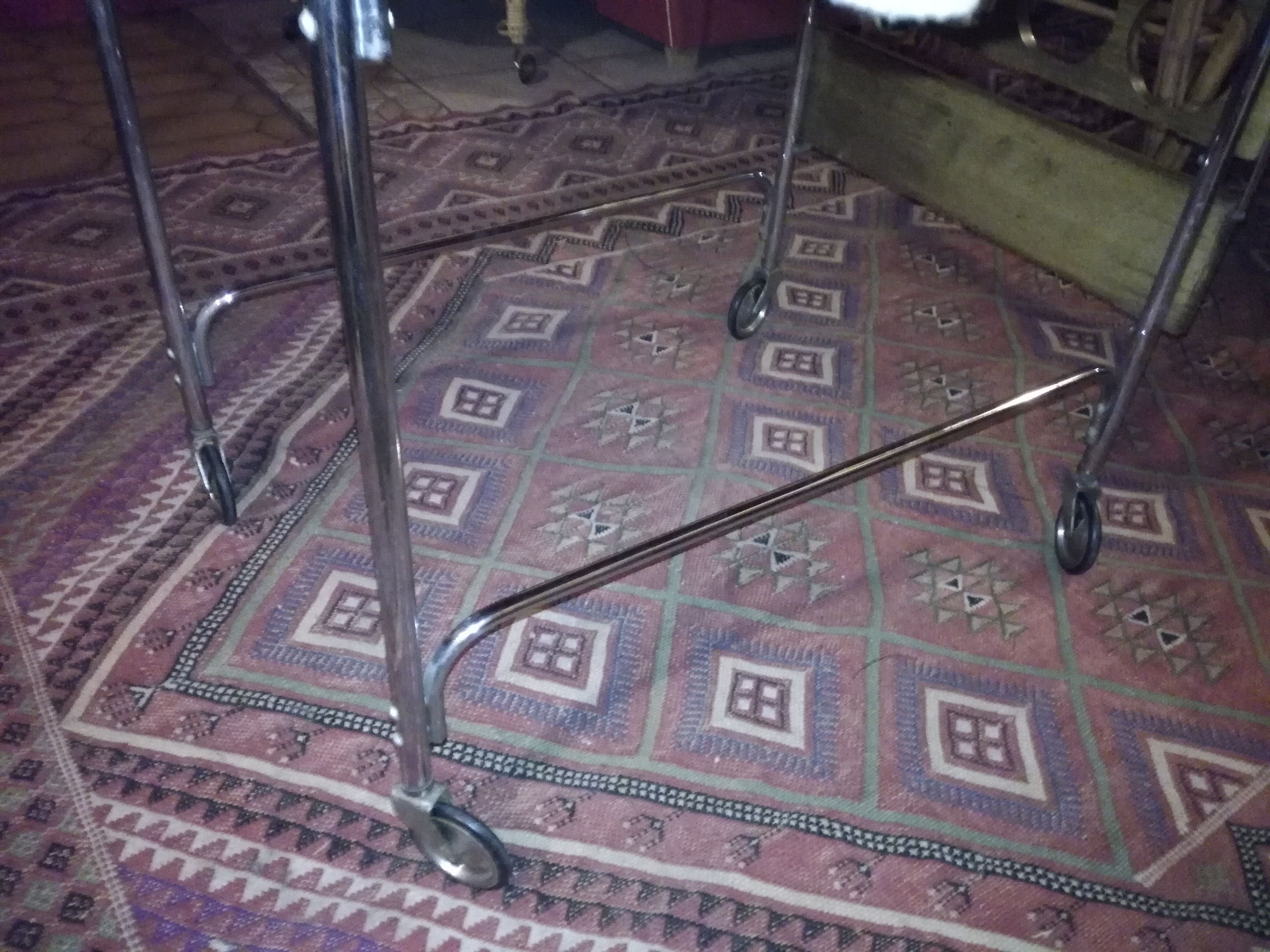 Table folding mini bar jatrok