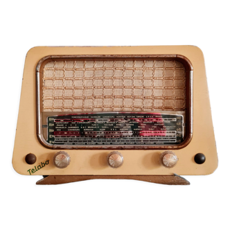 Yellow Telabo Old Radio