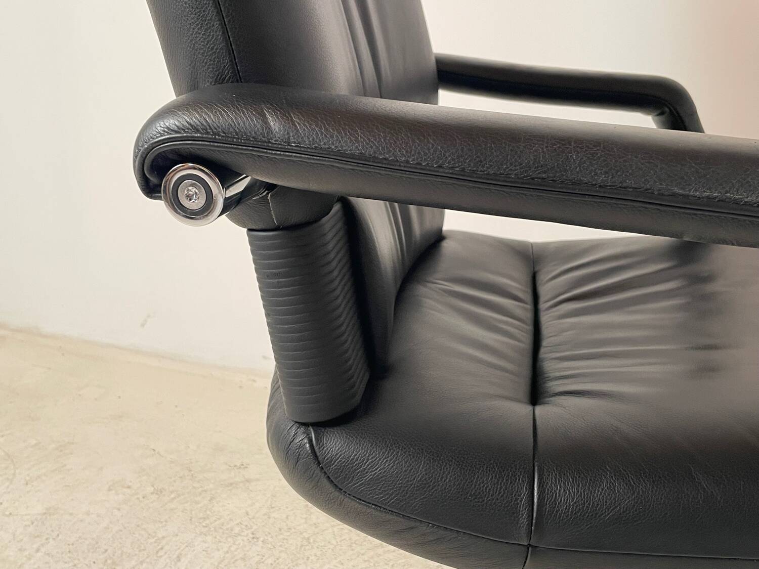 Vitra Mario Bellini office chair