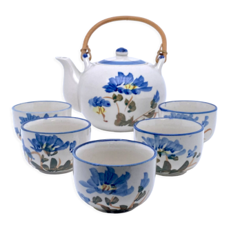 Traditional Chinese tea set