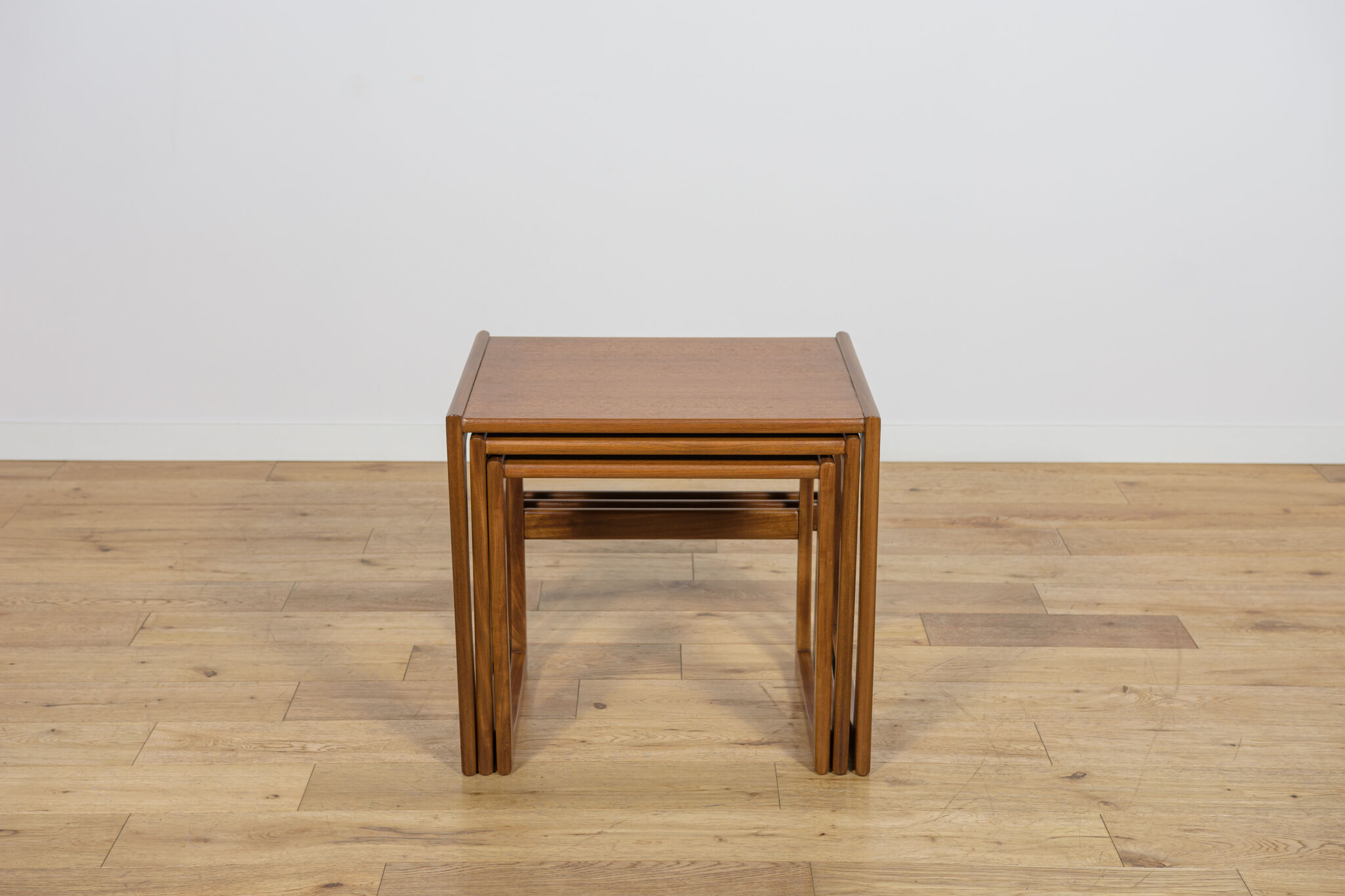 Mid-century teak nesting tables by R. Benett for G-Plan, United Kingdom, 1970s, set of 3